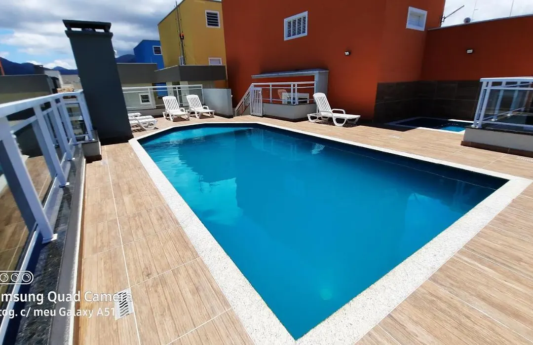 Vila Monrealle-1